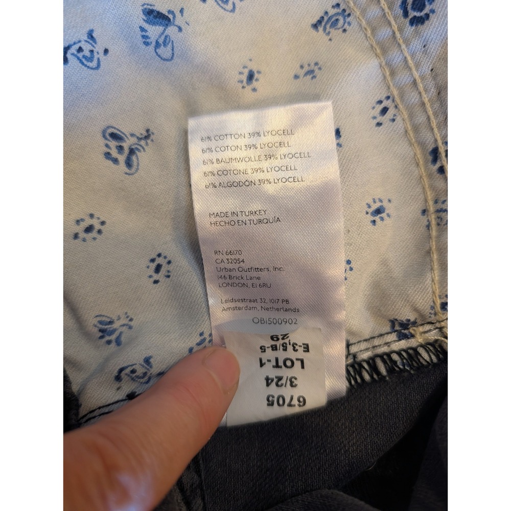 Pilcro and the Letterpress High Rise Cuffed Denim Shorts Black Size 29 - Picture 7 of 9